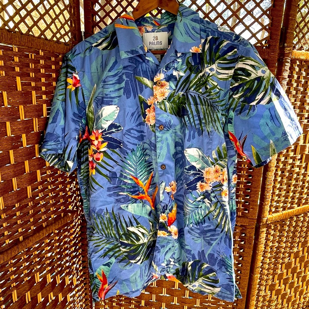 28 Palms Hawaiian Tropical Shirt Large Great Condition